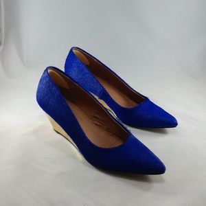 Striking Blue Fur and Metallic Gold Wedge
